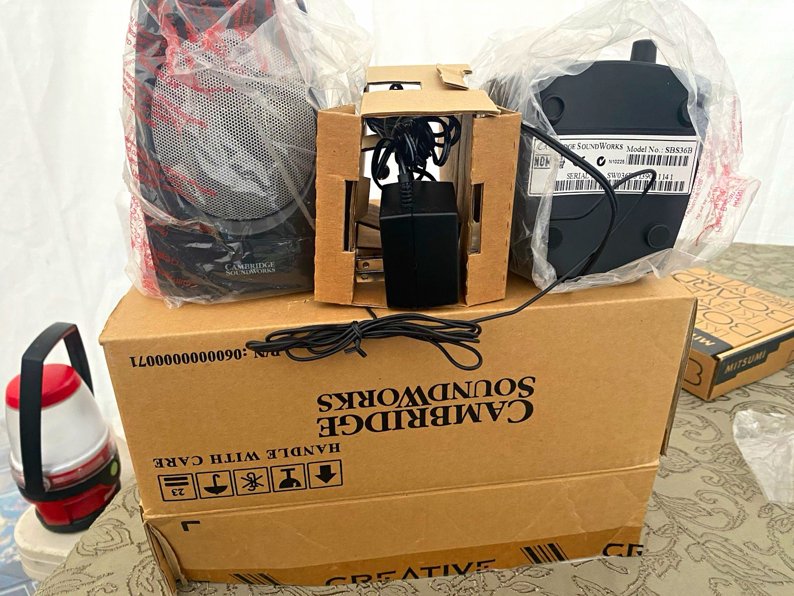 Vintage Cambridge SoundWorks SBS36B Computer Speakers Boxed New Open Box PC