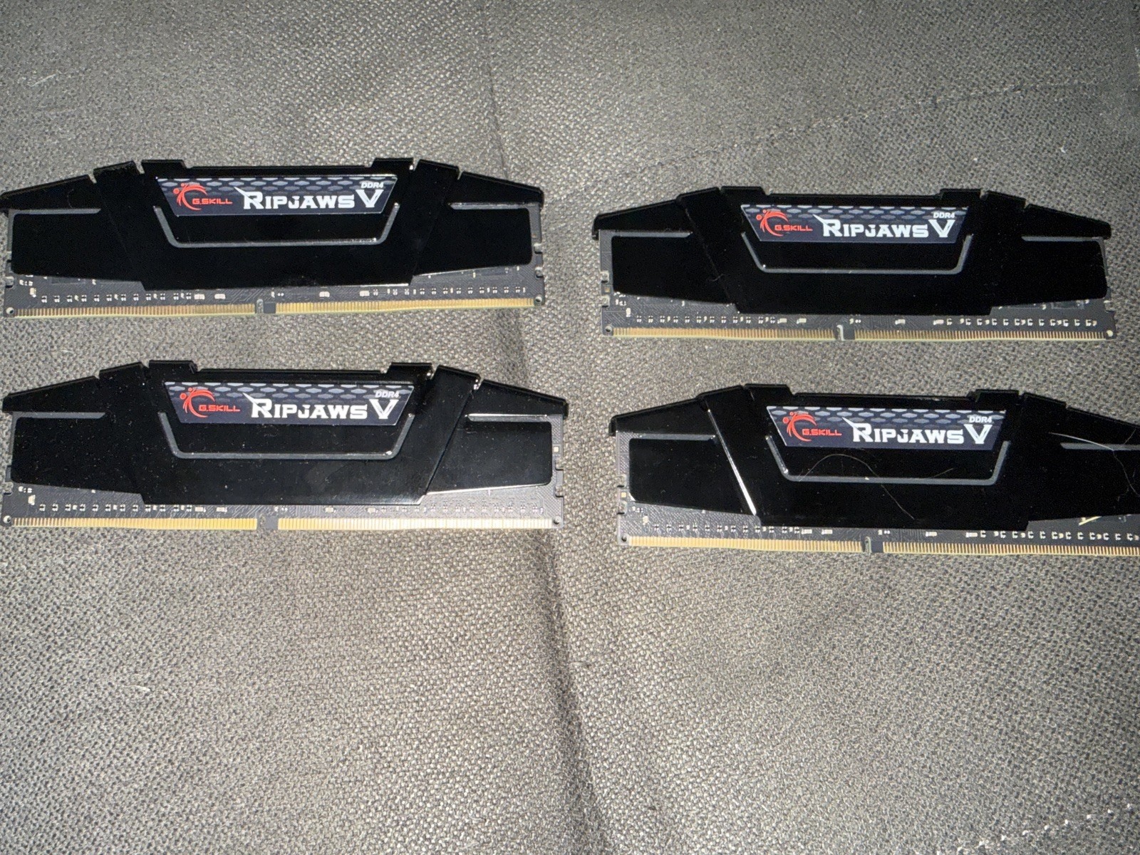 G.SKILL GS-F4-3200C16Q-128GVK DDR4-3200 128GB Quad Channel CL16 RIPJAWS (4 x 32G