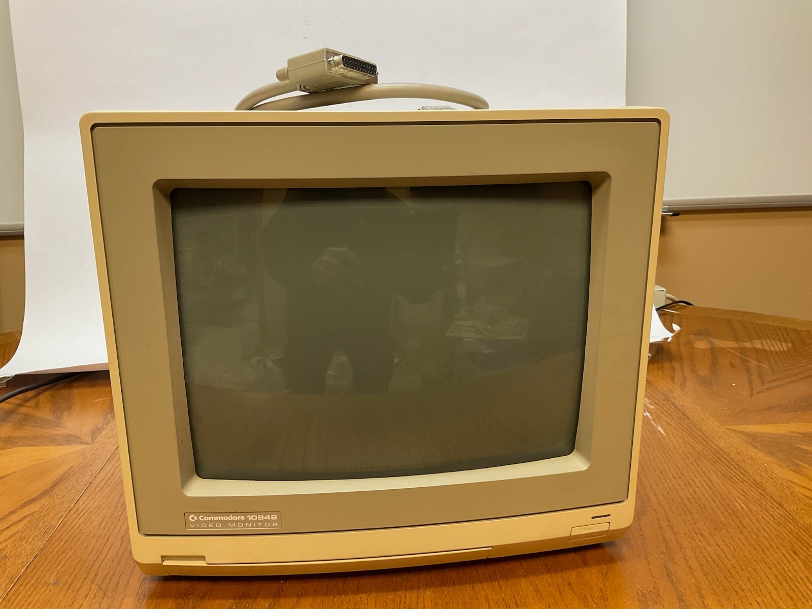 Commodore Video Monitor 1084S-D for Amiga selling as is, with manual