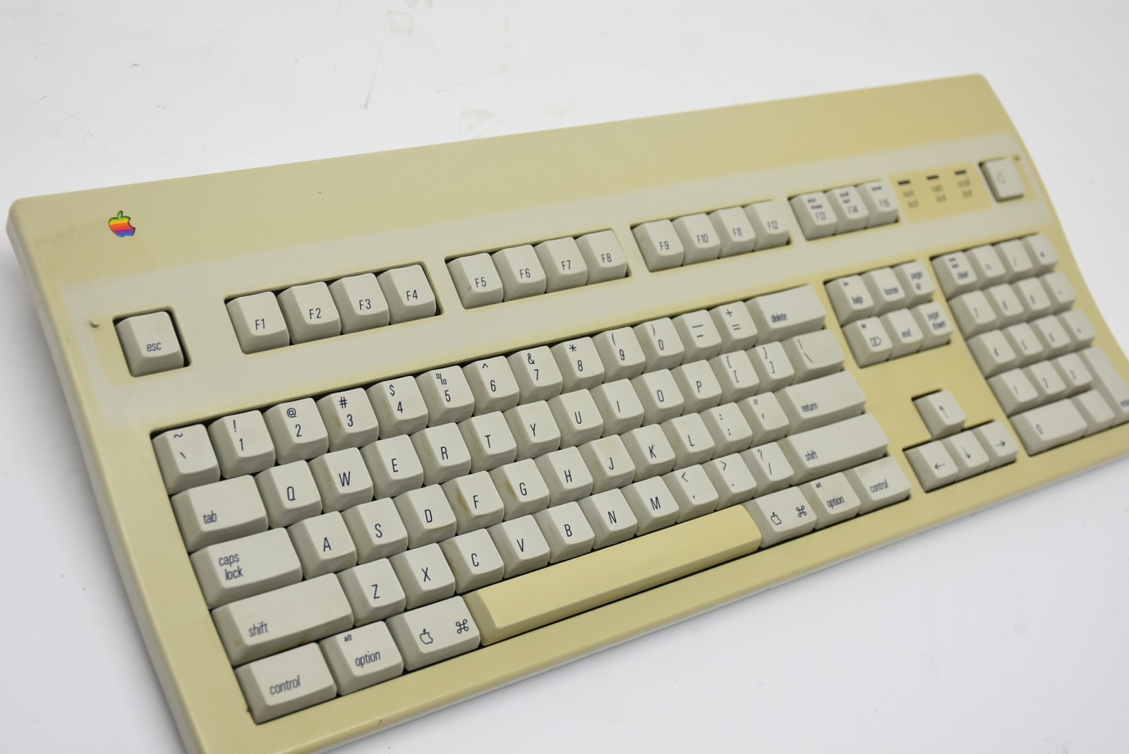 Vintage Apple Macintosh Extended Keyboard II M3501 - Alps Switches - Tested Good Vintage Apple Macintosh Extended Keyboard II M3501 - Alps Switches - Tested Good