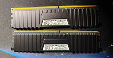 Corsair Vengeance LPX 32GB (2x16GB) DDR4-2133 PC4-17000 DIMM 288-Pin picture