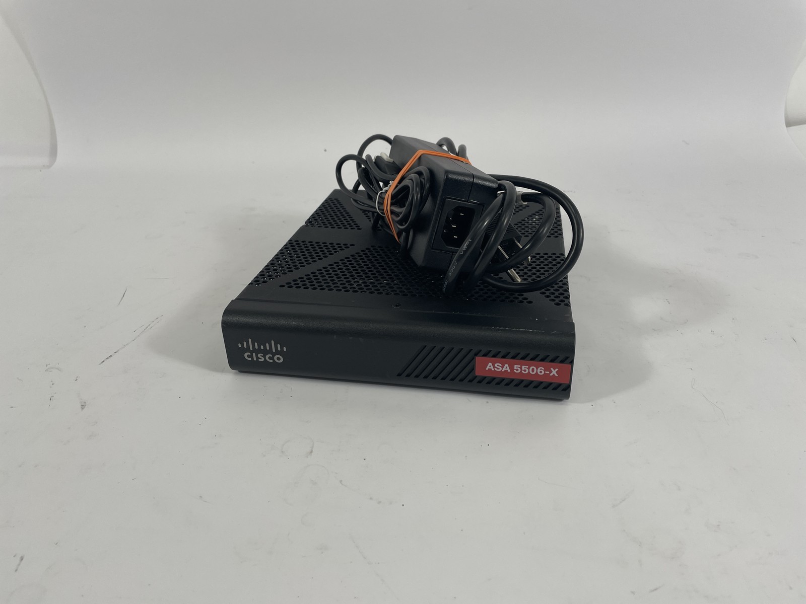 Cisco ASA 5506-X Firewall Security Appliance w/ AC Adapter - No Clock Issue Cisco ASA 5506-X Firewall Security Appliance w/ AC Adapter - No Clock Issue