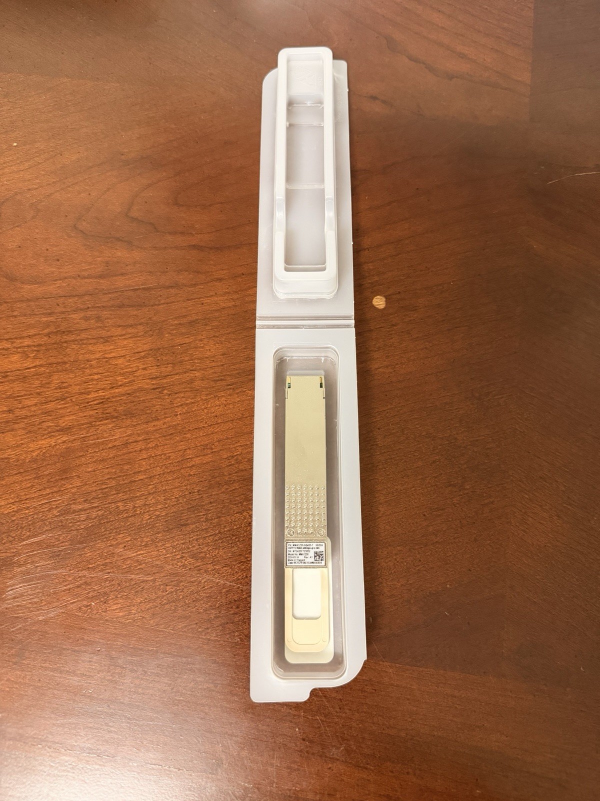 NVIDIA MMA1Z00-NS400 400Gb QSFP112 SR4 Optical Transceiver Module 850nm New