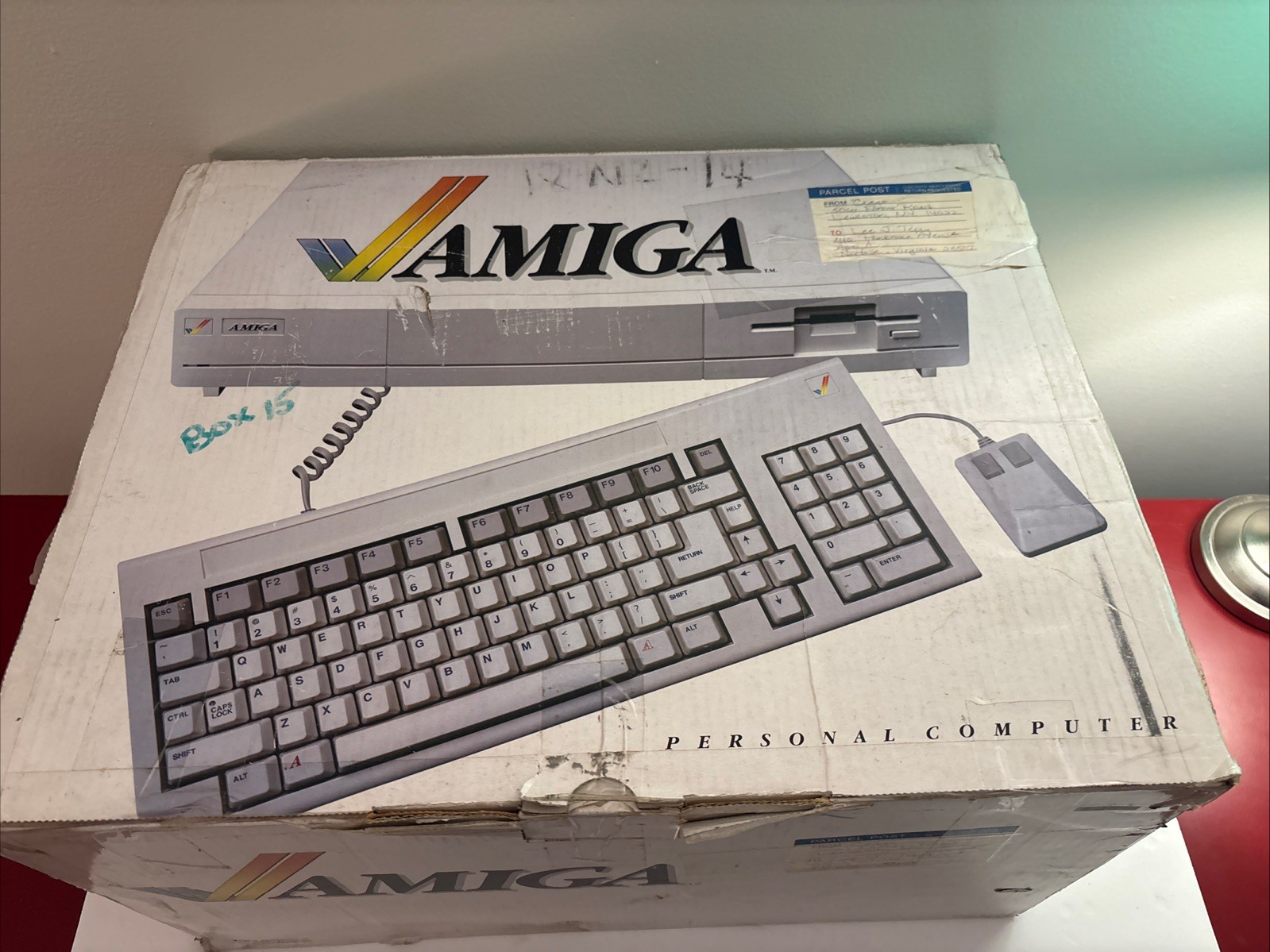 Commodore Amiga 1000 Computer RARE NEW UNUSED IN BOX Mouse Keyboard Vintage Commodore Amiga 1000 Computer RARE NEW UNUSED IN BOX Mouse Keyboard Vintage