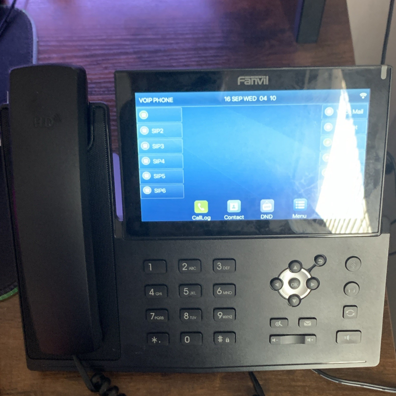 Fanvil X7 Enterprise Voip Phone, 7-Inch Color Touch Screen, 20 SIP Lines Fanvil X7 Enterprise Voip Phone, 7-Inch Color Touch Screen, 20 SIP Lines
