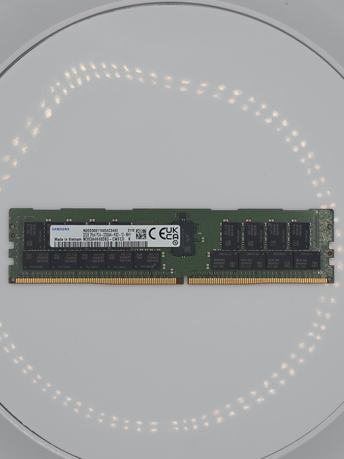 SAMSUNG 32GB 2RX4 PC4-3200AA DDR4 SERVER MEMORY Lot of 4