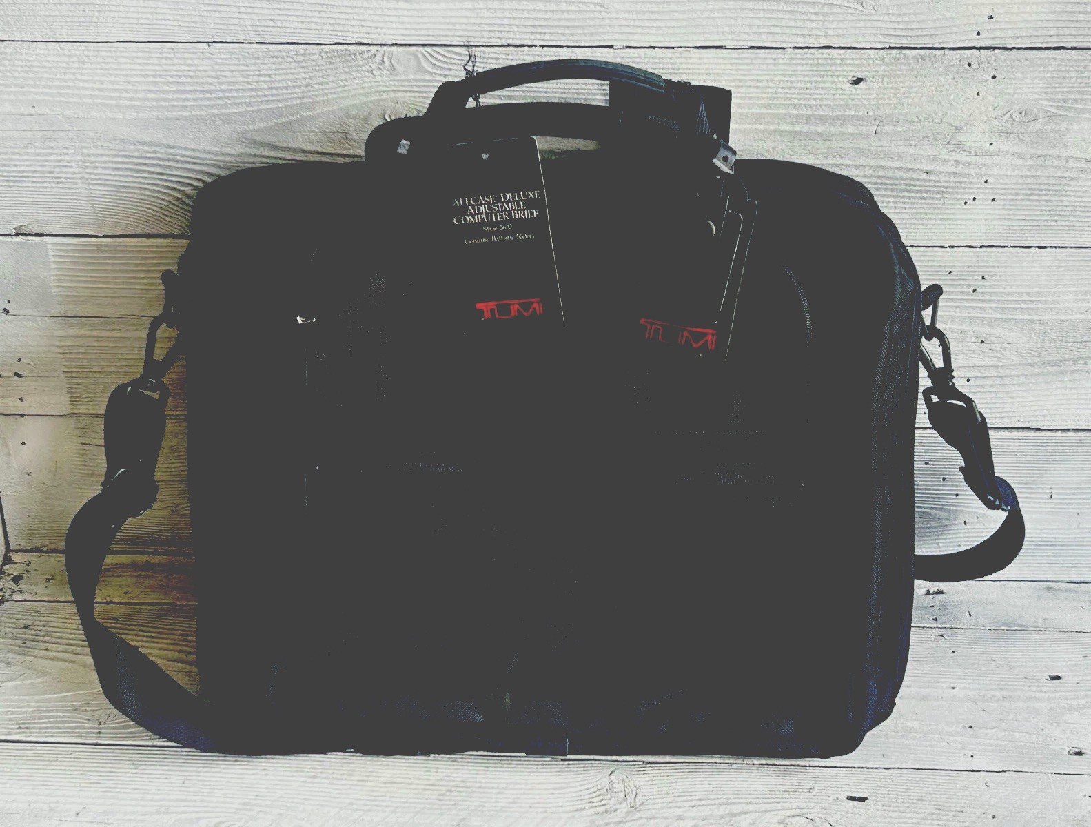 NWT Vintage TUMI Safecase Deluxe Adjustable Computer Brief Bag 2632 w/ Sleeve NWT Vintage TUMI Safecase Deluxe Adjustable Computer Brief Bag 2632 w/ Sleeve