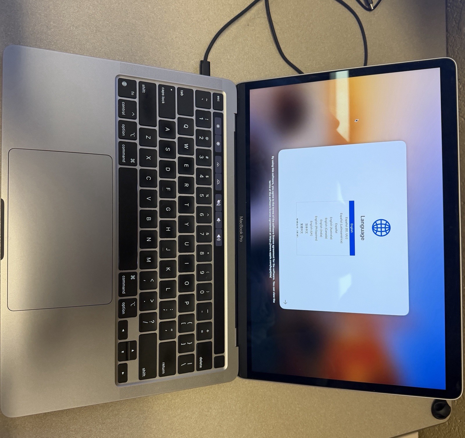 Apple MacBook Pro 13 2020 M1 8-Core CPU, 8-Core GPU, 16GB RAM, 1TB SSD, Silver