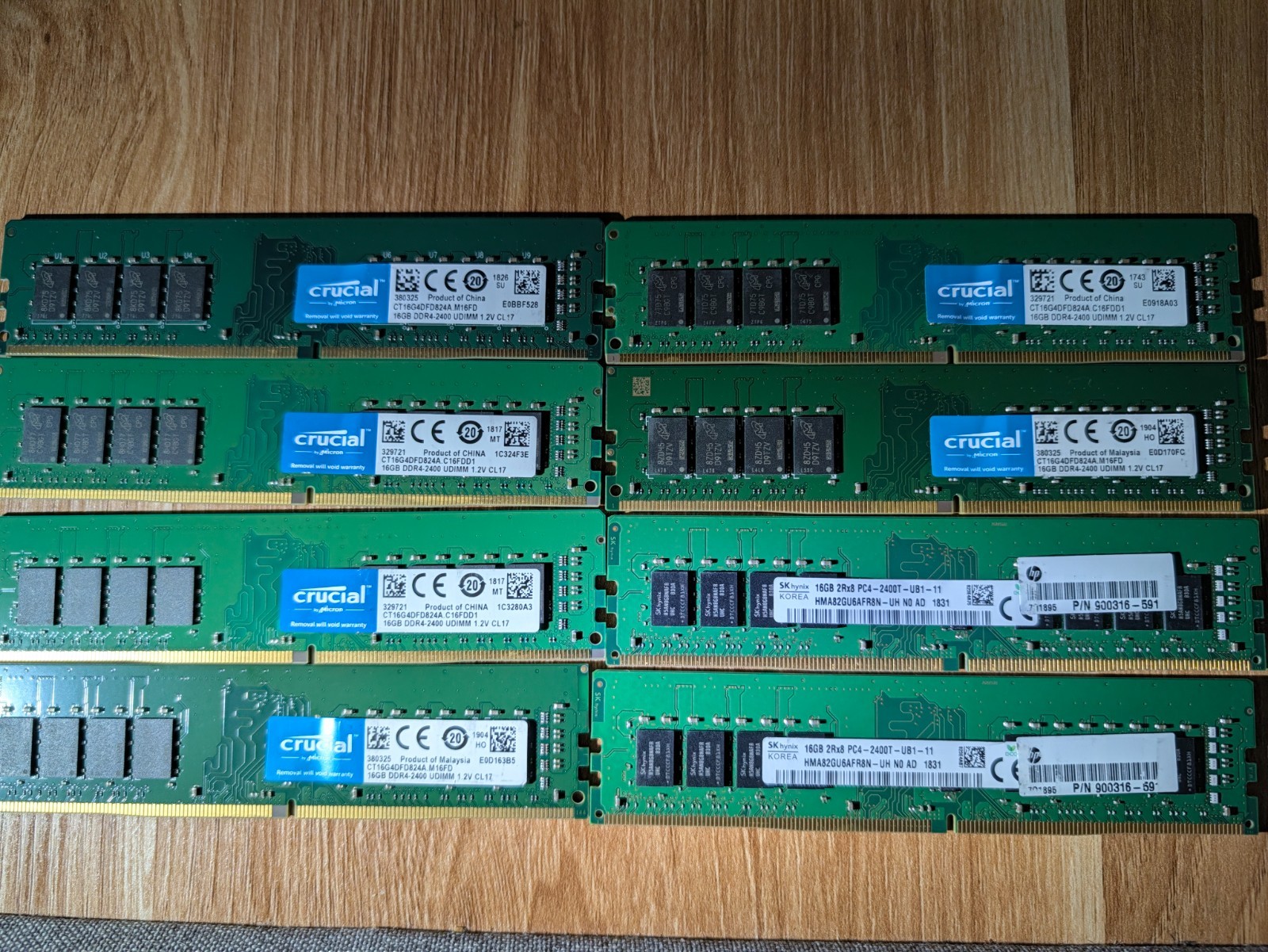 One lot of 8 mix brand 16GB DDR4-2400 desktop ram