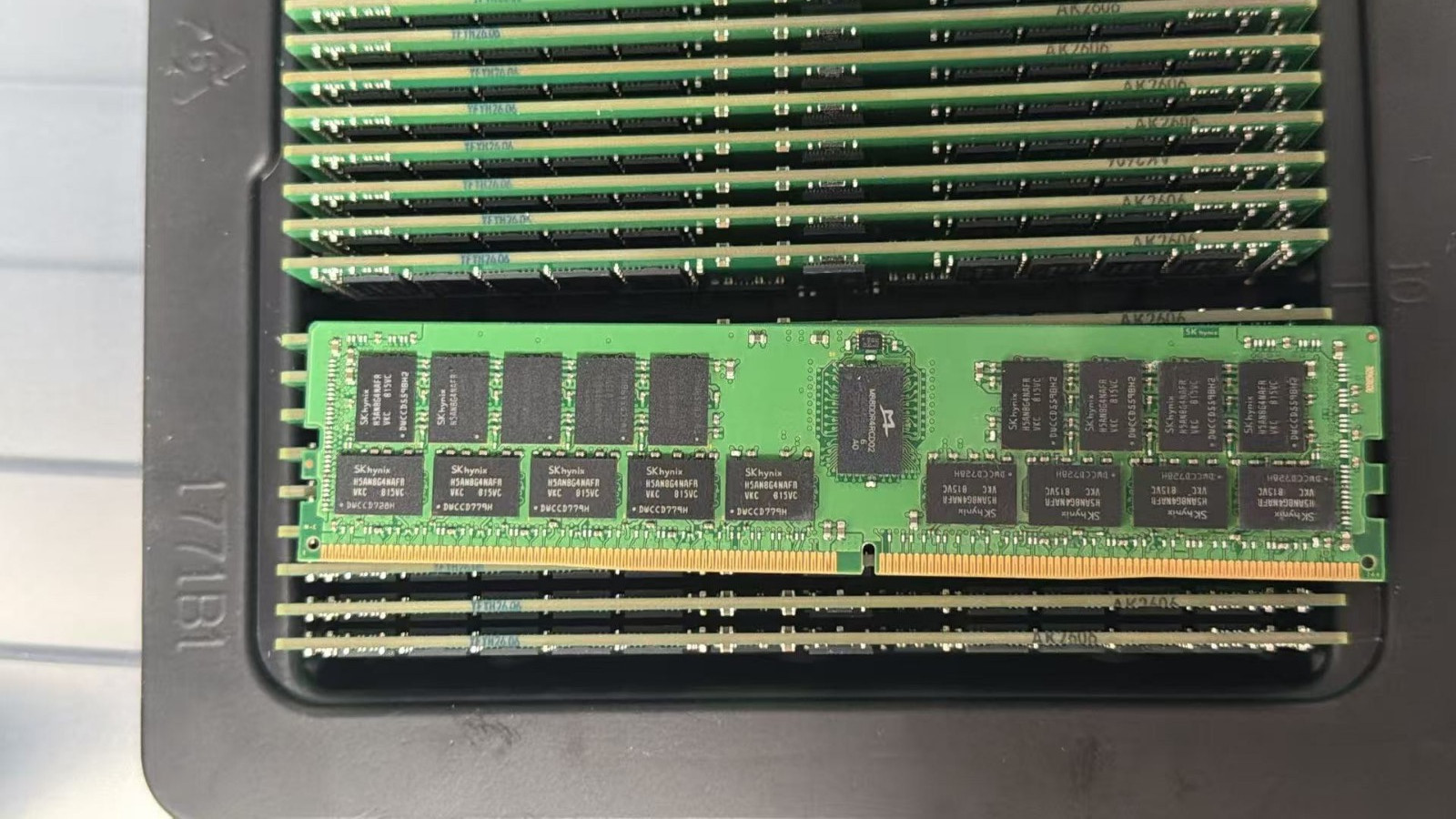 50pcs NO HYNIX STICKERS HMA84GR7AFR4N-VK Hynix 32GB PC4-21300 (DDR4-2666) Memory