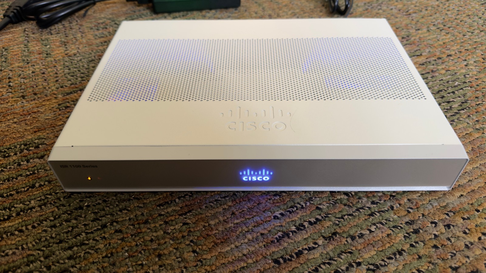 Cisco C1111-4P Integrated Services Router with ipbasek9 license Cisco C1111-4P Integrated Services Router with ipbasek9 license