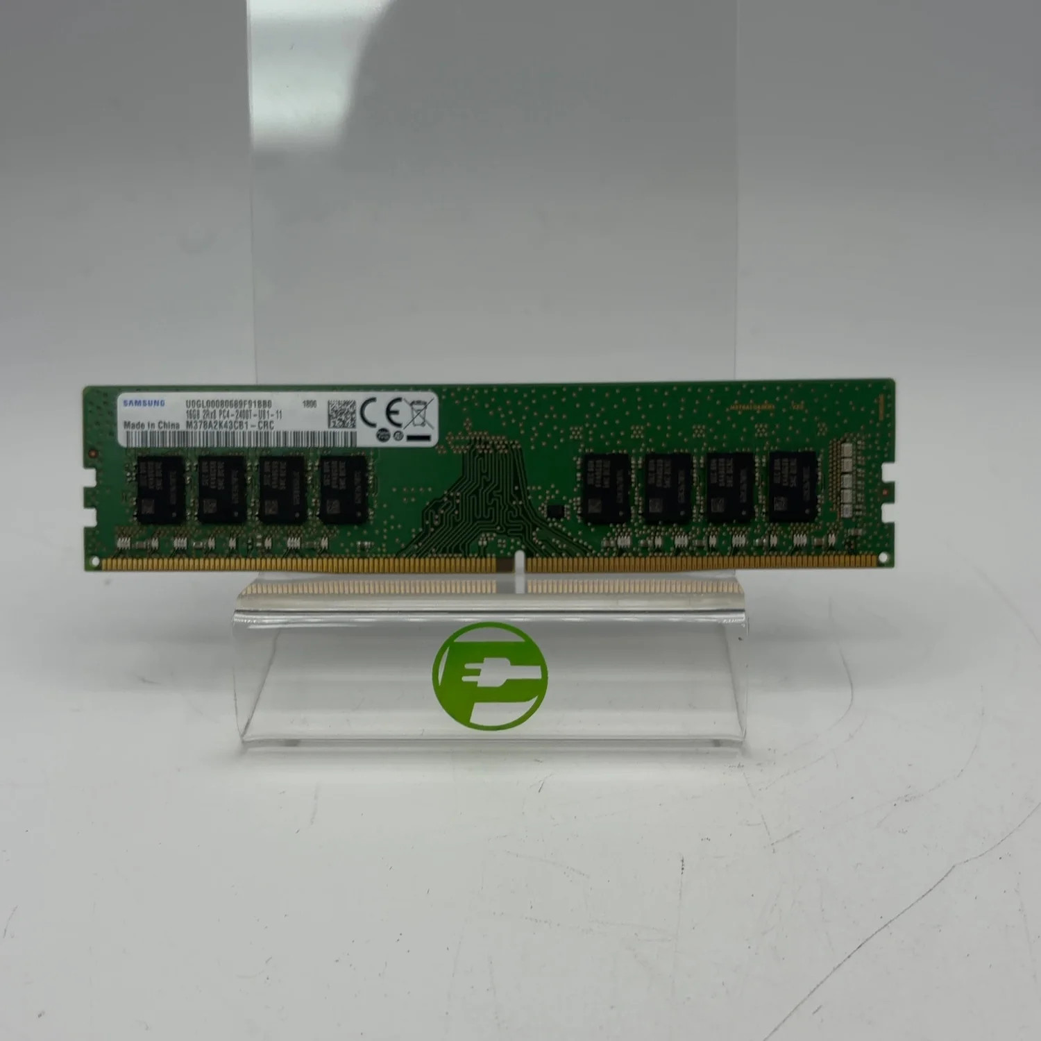 Samsung m378a2k43cb1-crc 16GB (1x16GB) RAM DDR4 2400MHz M378A2K43CB1-CRC