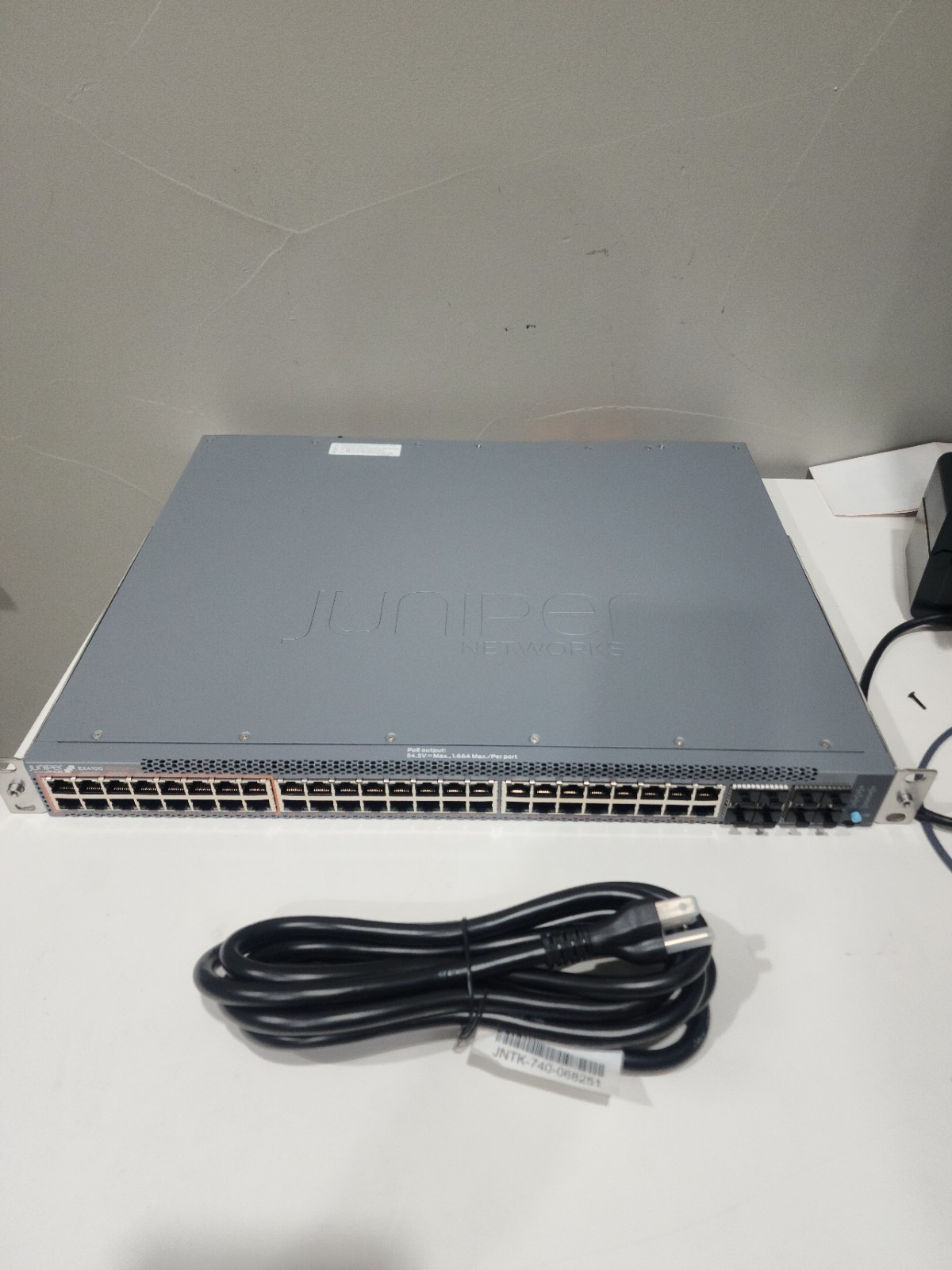 JUNIPER NETWORKS EX4100-48MP Multi-GIG Ethernet Network Switch JUNIPER NETWORKS EX4100-48MP Multi-GIG Ethernet Network Switch