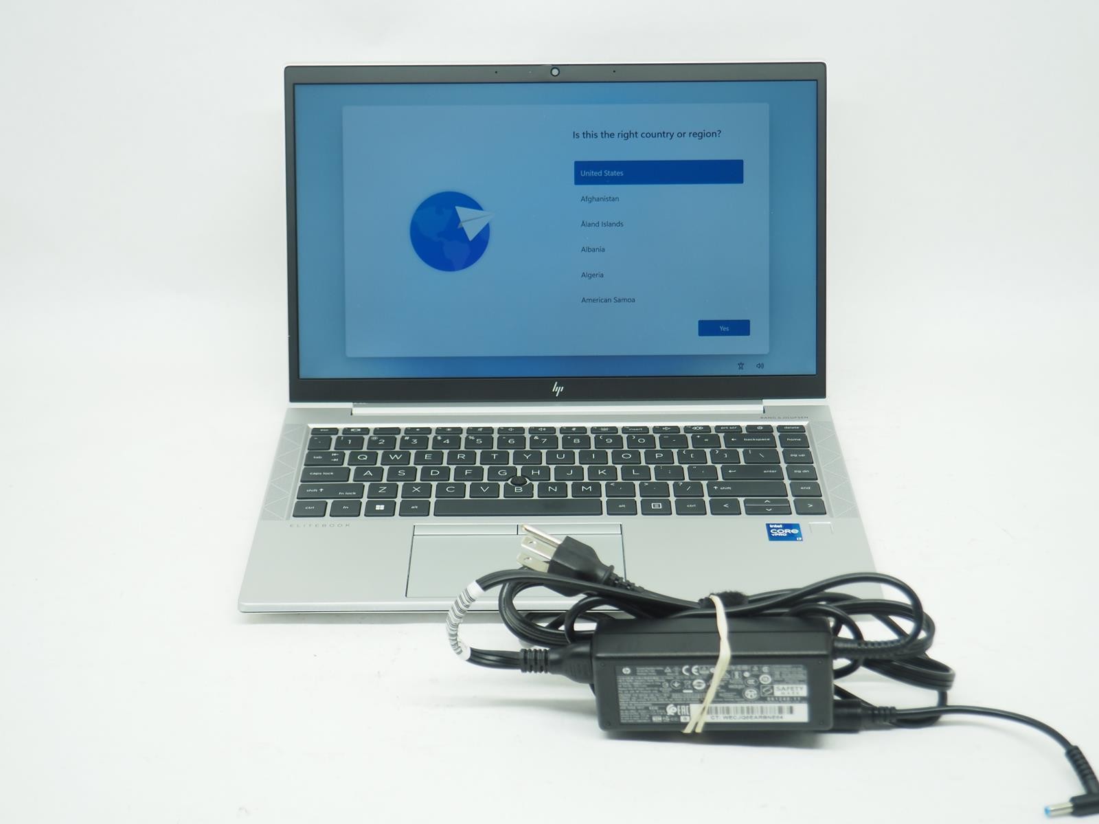 HP ELITEBOOK 840 G8 14\ HP ELITEBOOK 840 G8 14\