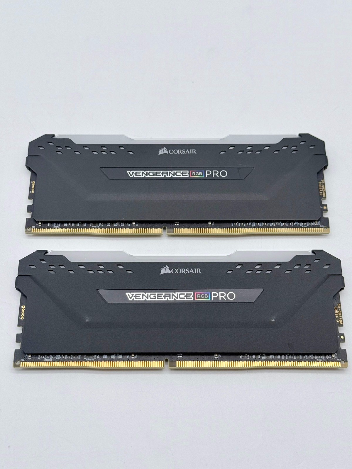 Corsair Vengeance RGB Pro 16GB (2x8GB) DDR4 3200MHz CL16 Memory Untested READ