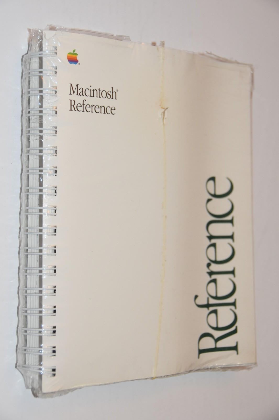 \'90 Vintage Apple Macintosh Reference Book 030-4015-A mac user computing guide .