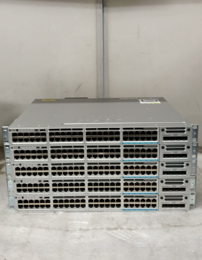 1x Cisco WS-C3850-12X48U-S Switch 48Port Gigabit PoE W/ C3850-NM-4-10G