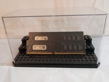 32GB KIT (2x16GB) DDR4 2666MHz PC4-21300 - 288 pin DESKTOP Non ECC - Black/Gold picture