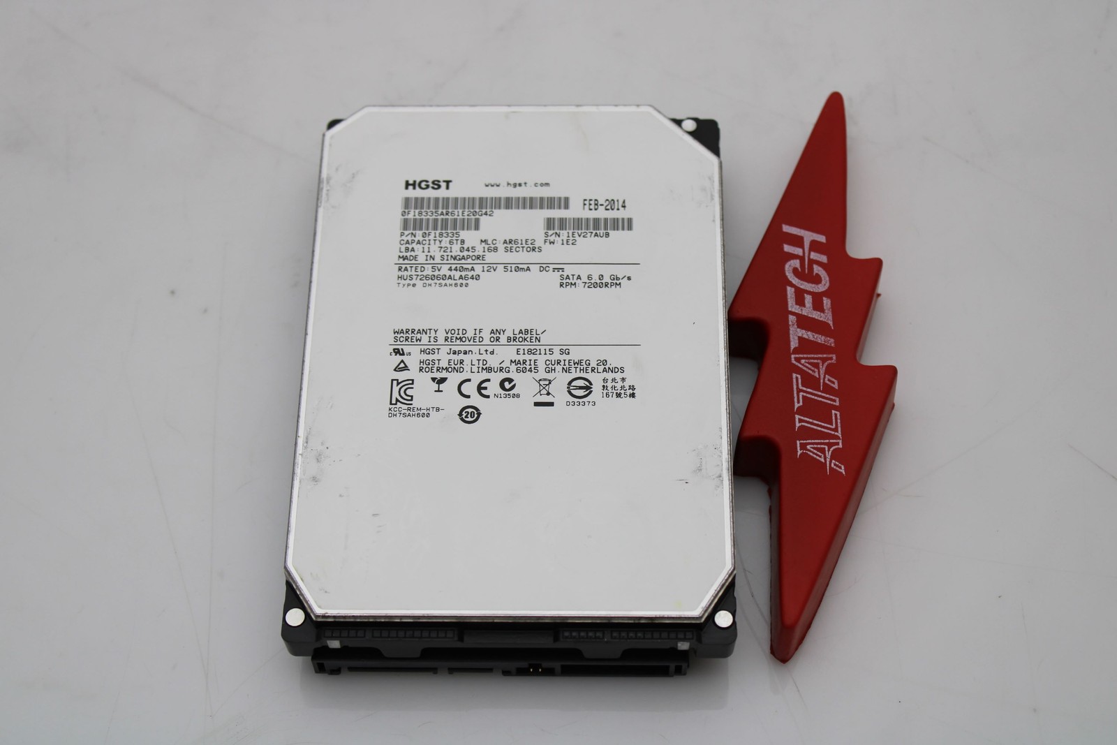 Hitachi HUS726060ALA640 6TB 7.2K SATA 3.5 6G HDD Hard Disc Drive Hitachi HUS726060ALA640 6TB 7.2K SATA 3.5 6G HDD Hard Disc Drive