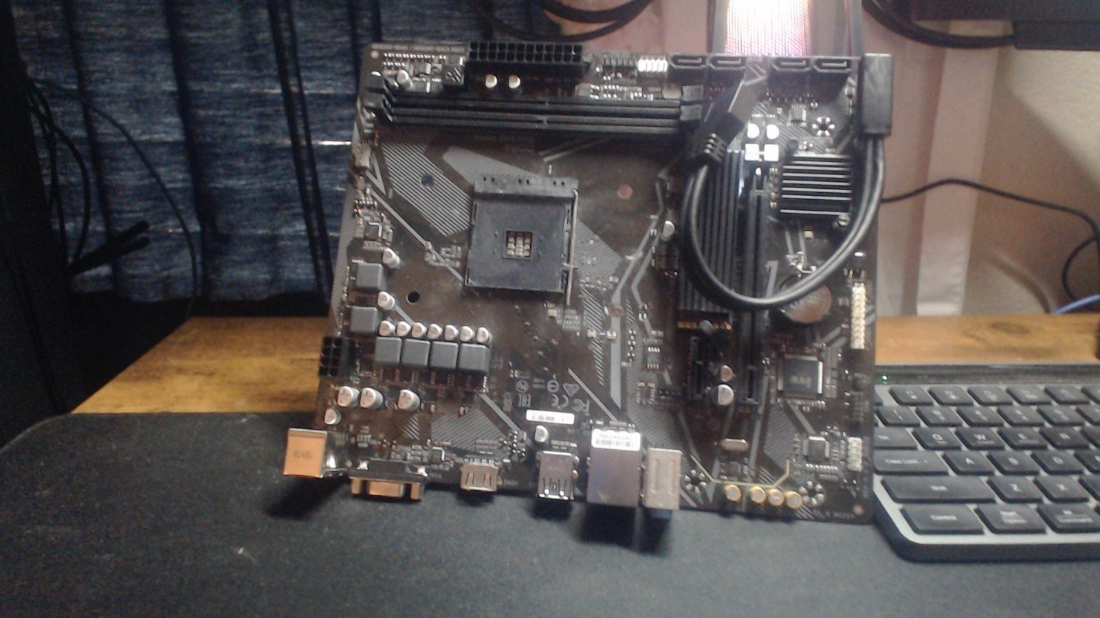 GIGABYTE A520MK V2 microATX AM4 motherboard