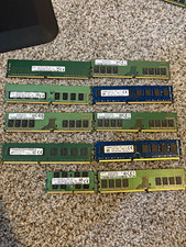 Samsung 8GB (4x4GB) DDR4 288-Pin DIMM Non-ECC Unbuffered PC4-2133P picture