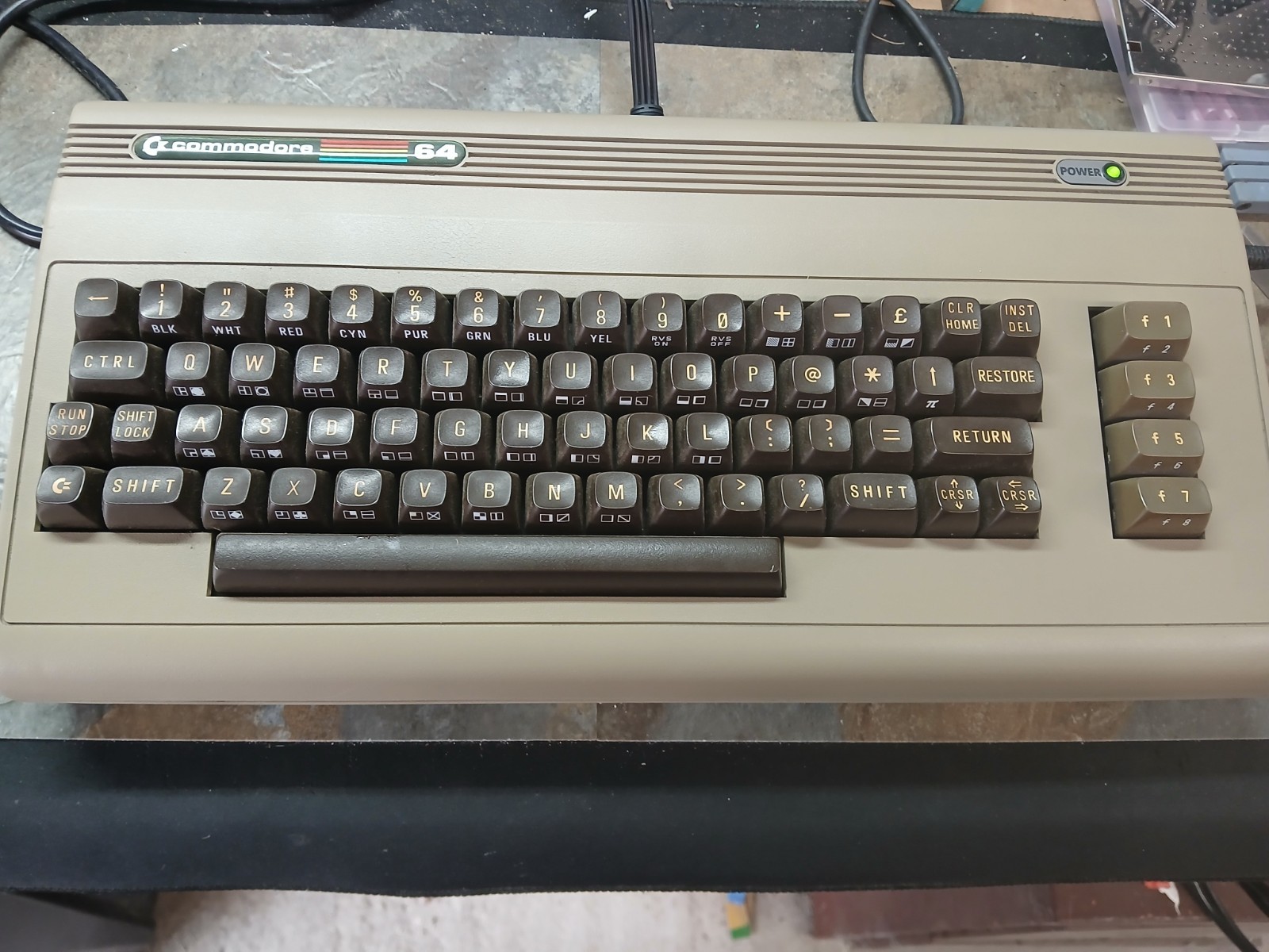 COMMODORE 250466 REPLICA BUILD | NTSC | VIC-II KAWARI | NEW CHIPS | #2
