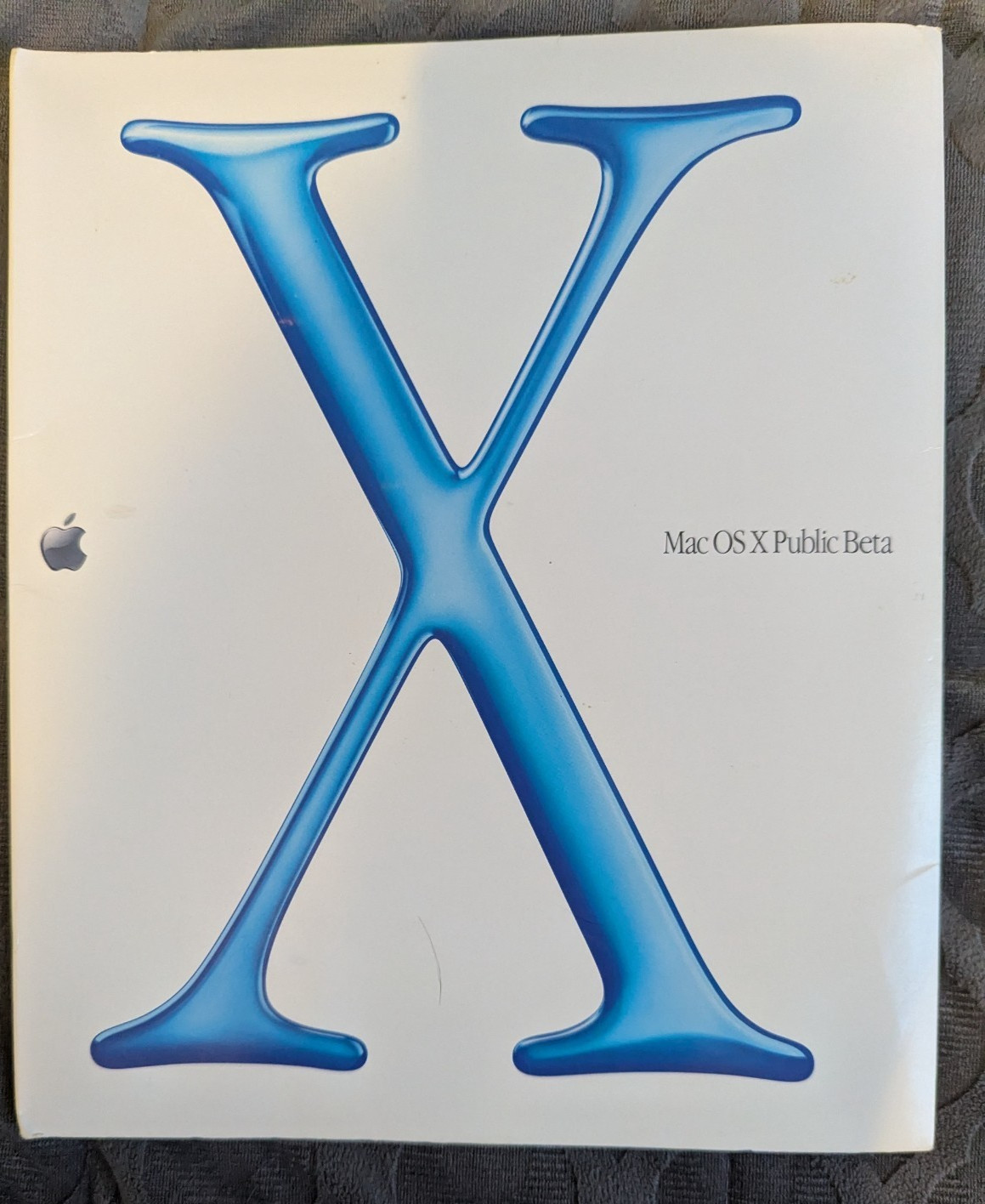 Vintage Apple Mac OS X Public Beta Complete Box Set CIB 2000 Kodiak pristine CD Vintage Apple Mac OS X Public Beta Complete Box Set CIB 2000 Kodiak pristine CD