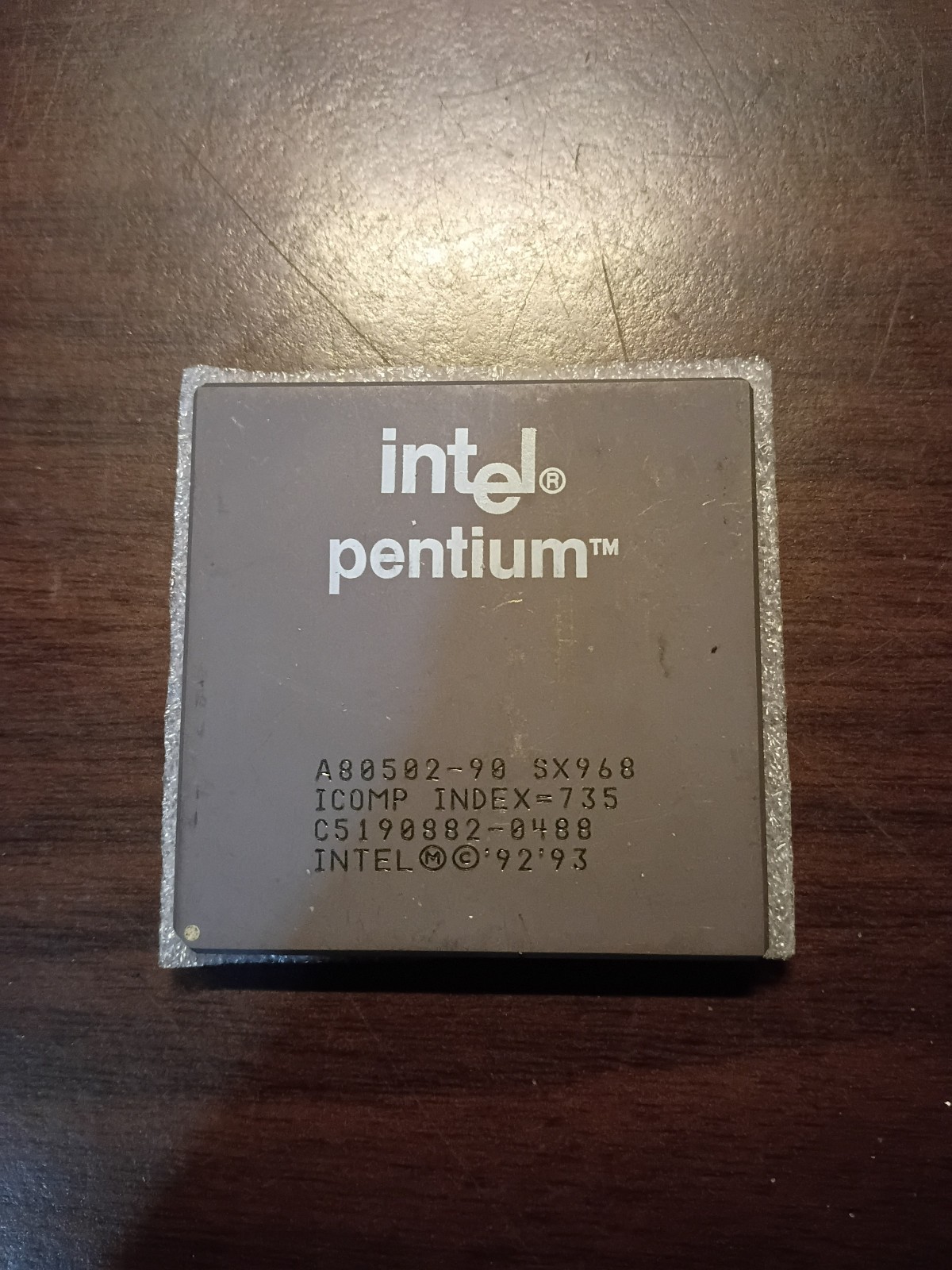 Intel Pentium 90, SX968, A80502-90 , vintage CPU, GOLD Intel Pentium 90, SX968, A80502-90 , vintage CPU, GOLD