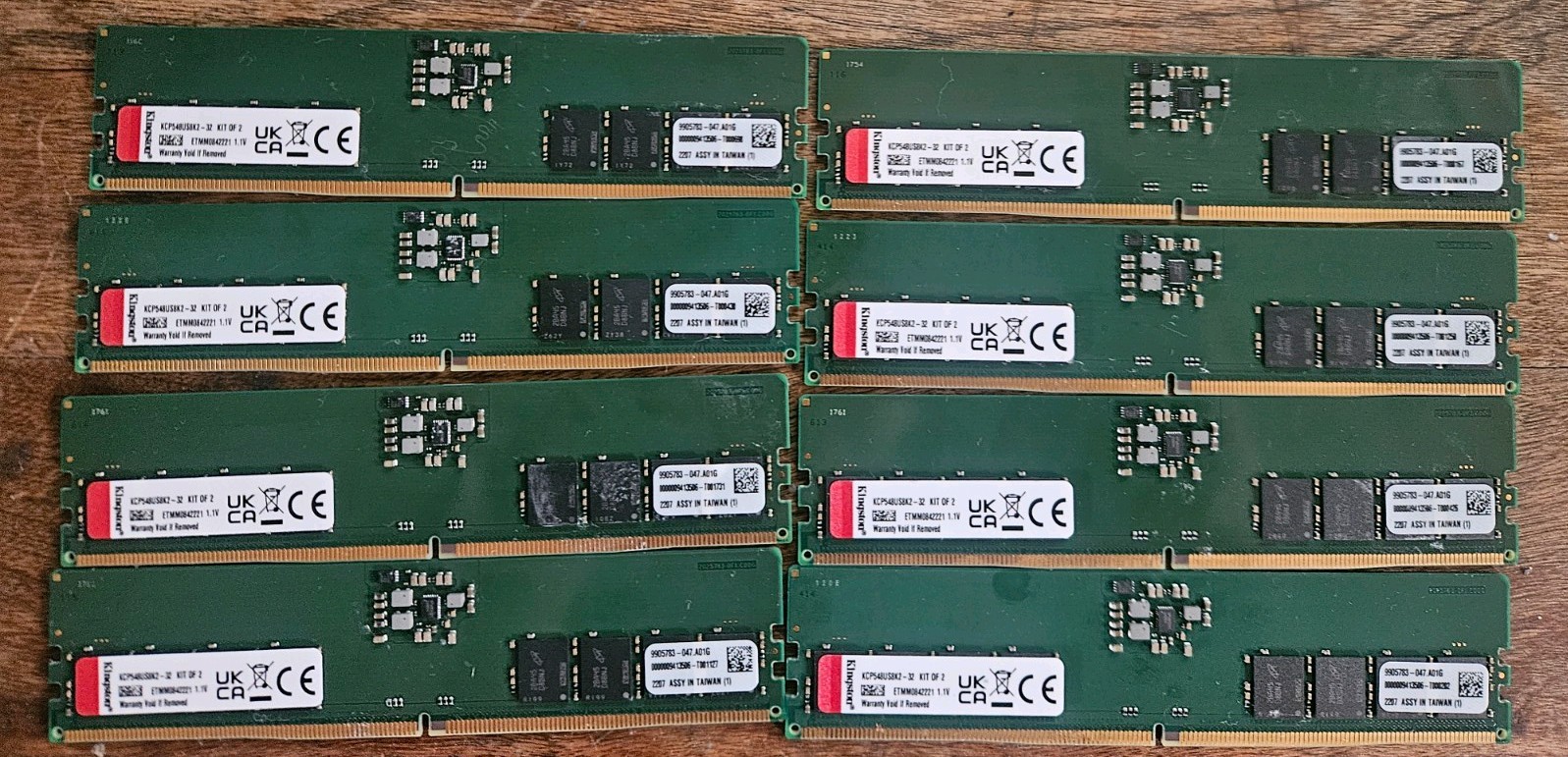Kingston 128GB (8x16GB) DDR5-4800MHZ PC5-38400 Unbuffered memory   Dual Channel