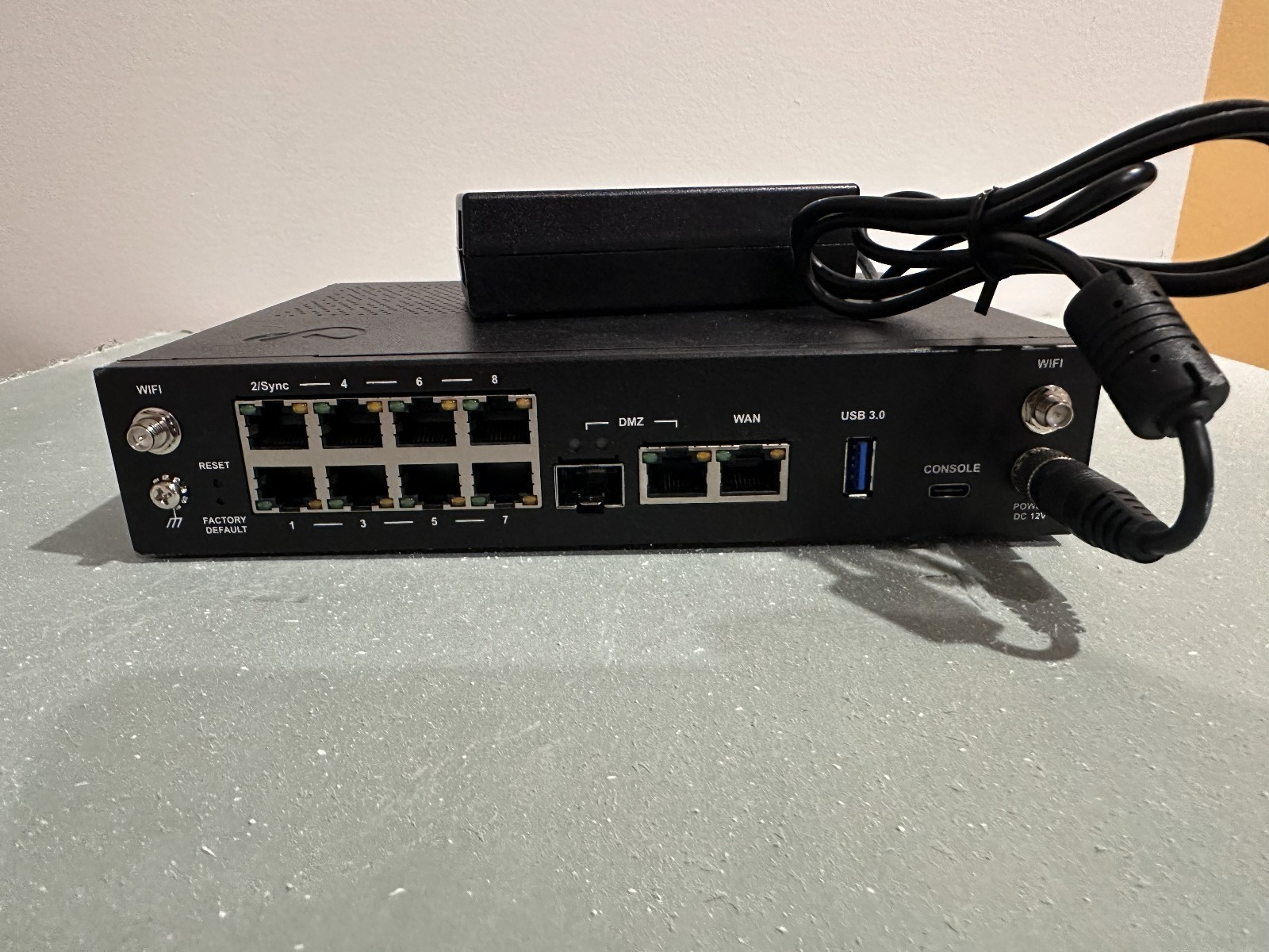 Check Point 1590 Firewall & w builtin WiFI and builtin LTE sim slot Check Point 1590 Firewall & w builtin WiFI and builtin LTE sim slot