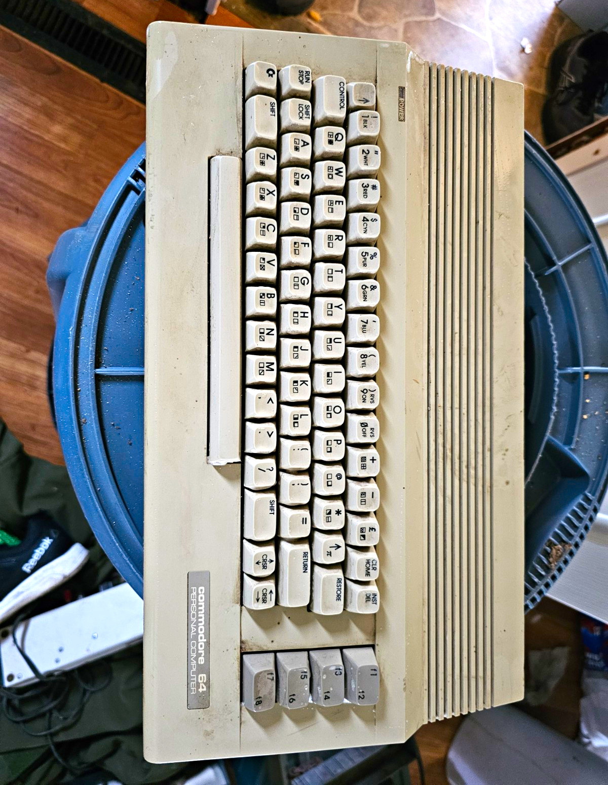 Commodore 64 Compact Wired Keyboard QWERTY English Beige BR98VV-64