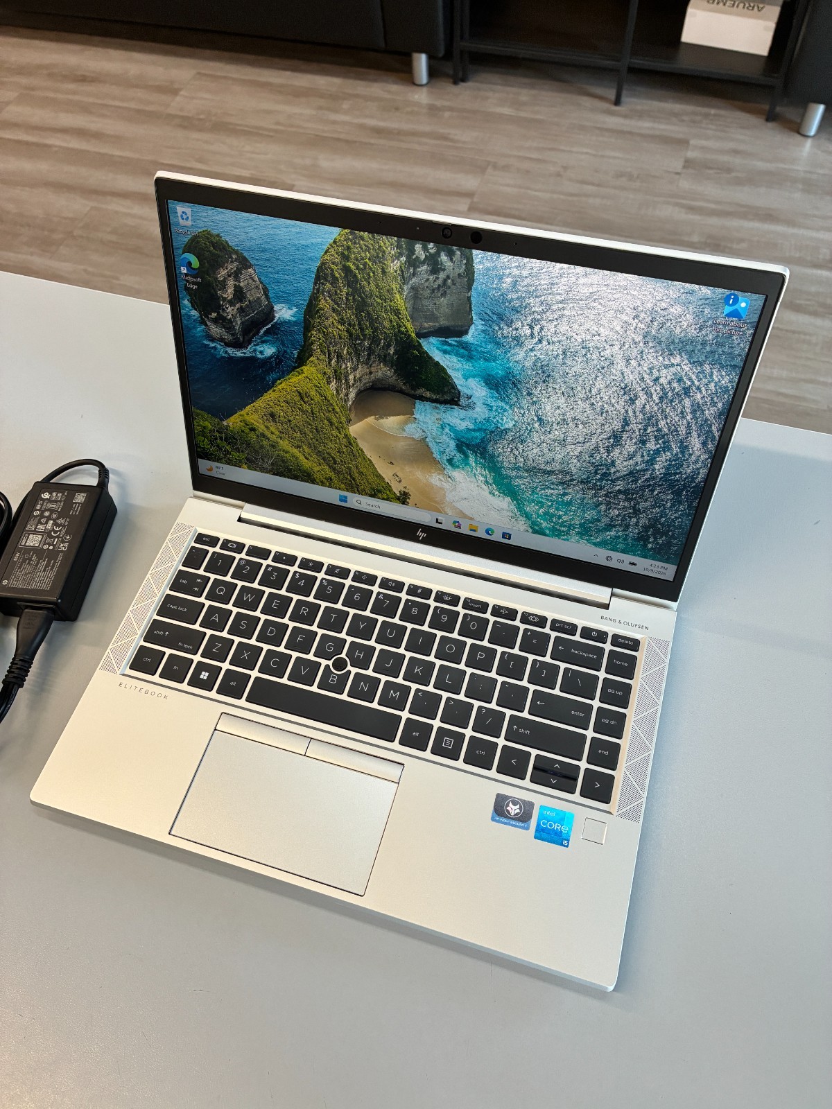 HP EliteBook 840 G8: Core i5-1135G7 / 16GB RAM / 256GB SSD / 14” / Windows 11