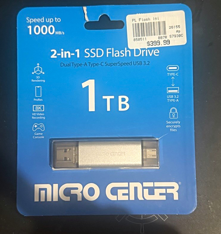 Micro Center 2-in-1 SSD Flash Drive 1TB USB-A/USB-C USB 3.2 Gen 2 10Gbps