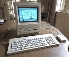 Macintosh SE/30 Vintage Working Classic Great condition + RECAPPED + SD card picture
