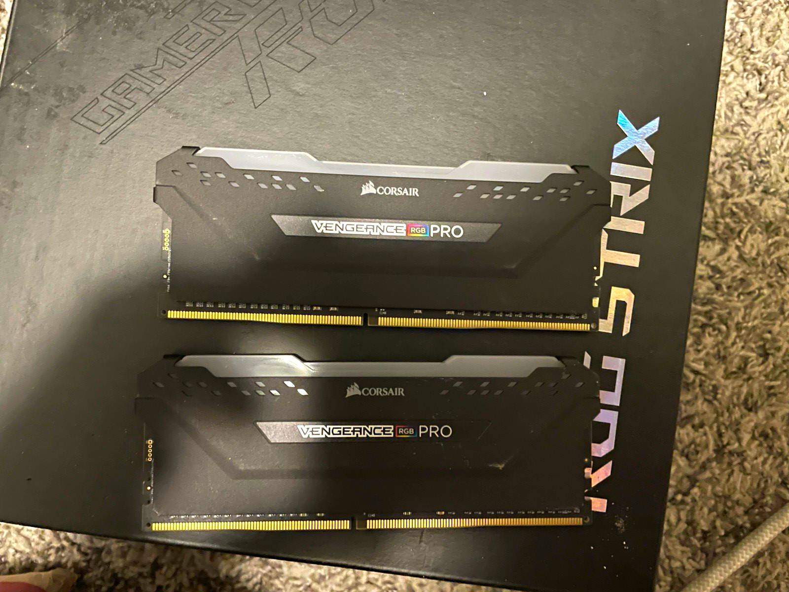 Corsair Vengeance RGB Pro 64GB (2x32GB) DDR4-3600 DIMM RGB CMW64GX4M2D3600C18