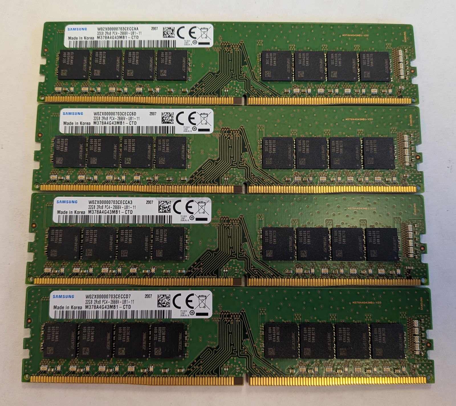 Samsung 4 x 32GB DDR4 2Rx8 PC4-2666V-U UDIMM Desk Memory M378A4G43MB1-CTD