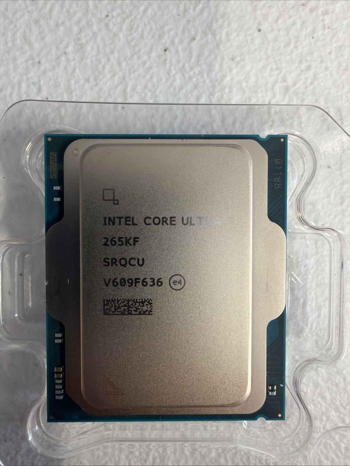 Intel Core Ultra 7 265KF 20-Core LGA 1851 Desktop Processor CPU Intel Core Ultra 7 265KF 20-Core LGA 1851 Desktop Processor CPU