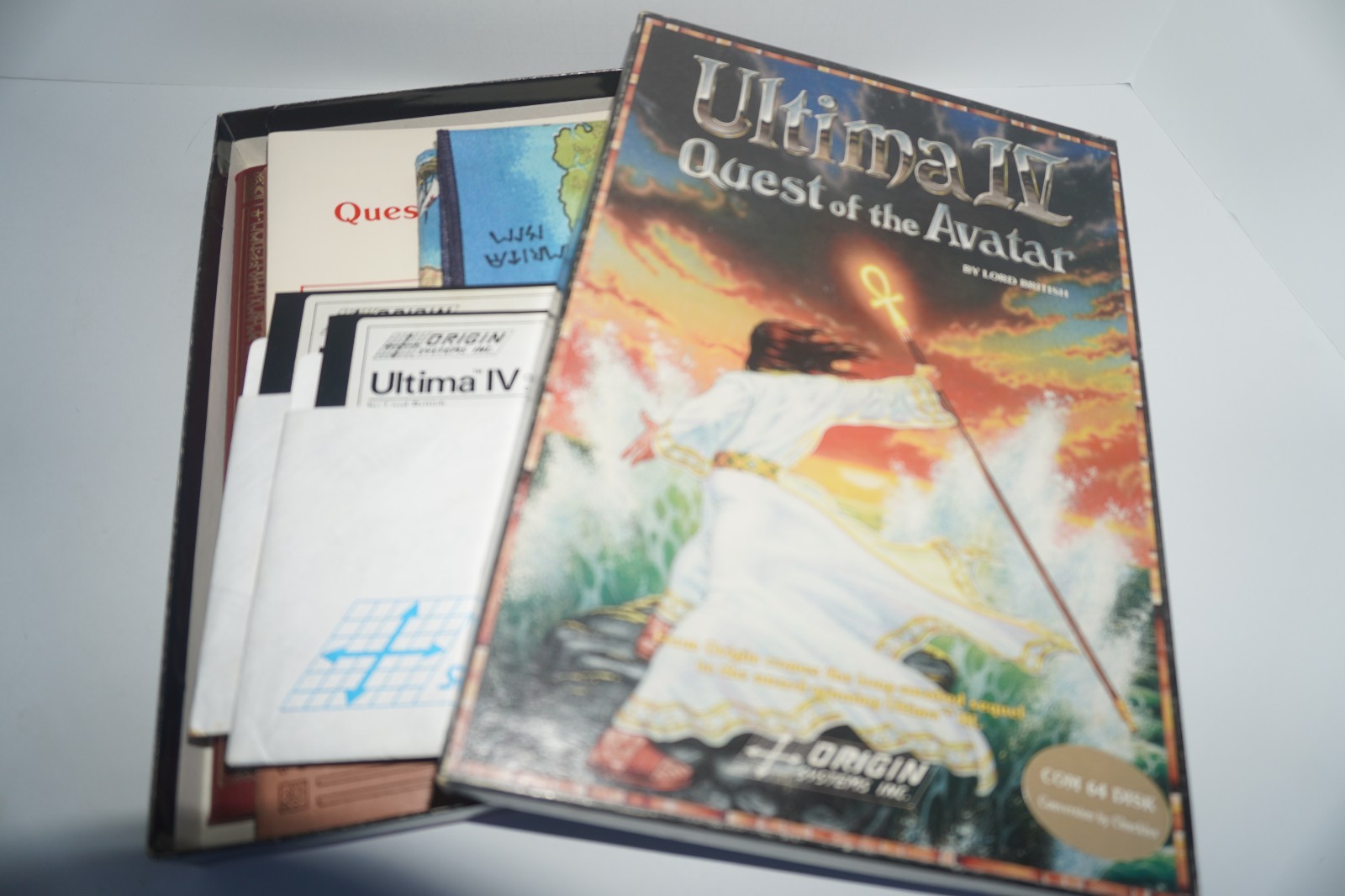 Ultima IV Quest of the Avatar (Commodore 64, 1985), Tested and works Ultima IV Quest of the Avatar (Commodore 64, 1985), Tested and works