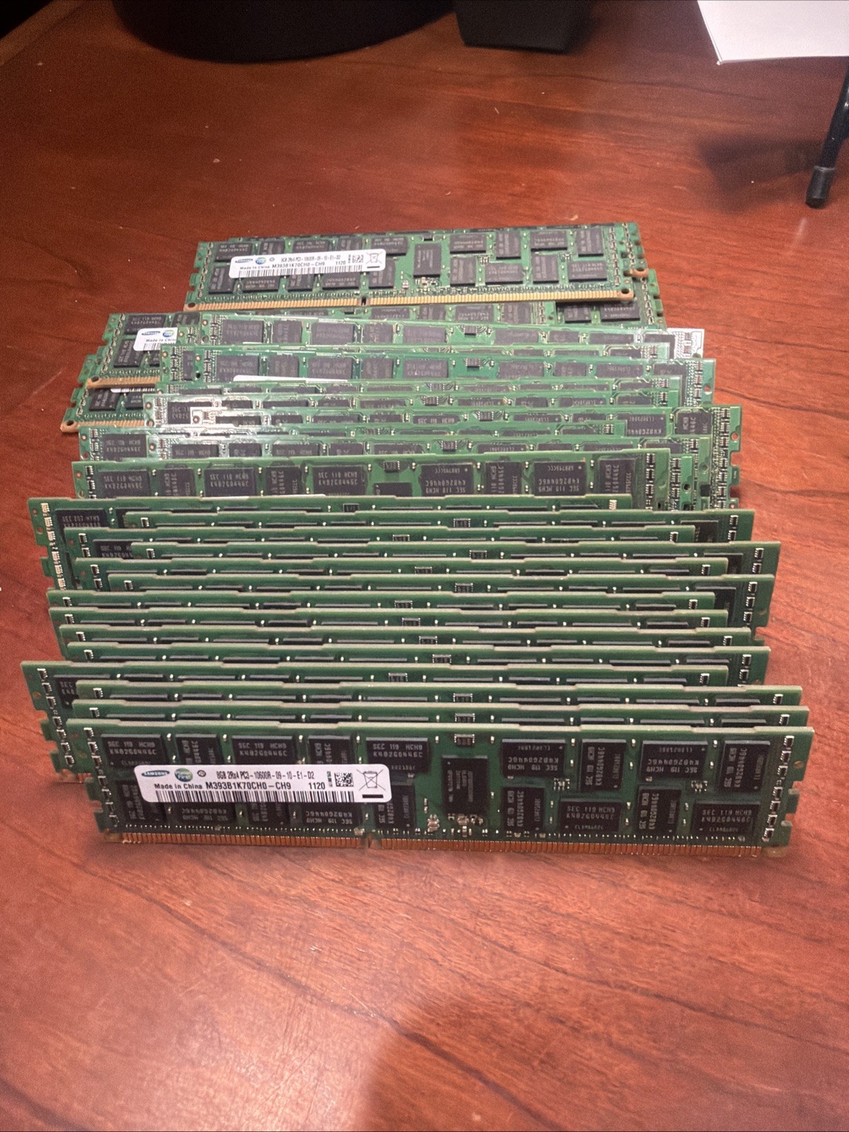 Samsung Planet First 8GB 2Rx4 PC3-10600R
