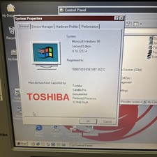 Vintage Toshiba Satellite Pro 430CDT Pentium Laptop – Windows 98 SE 32MB RAM picture