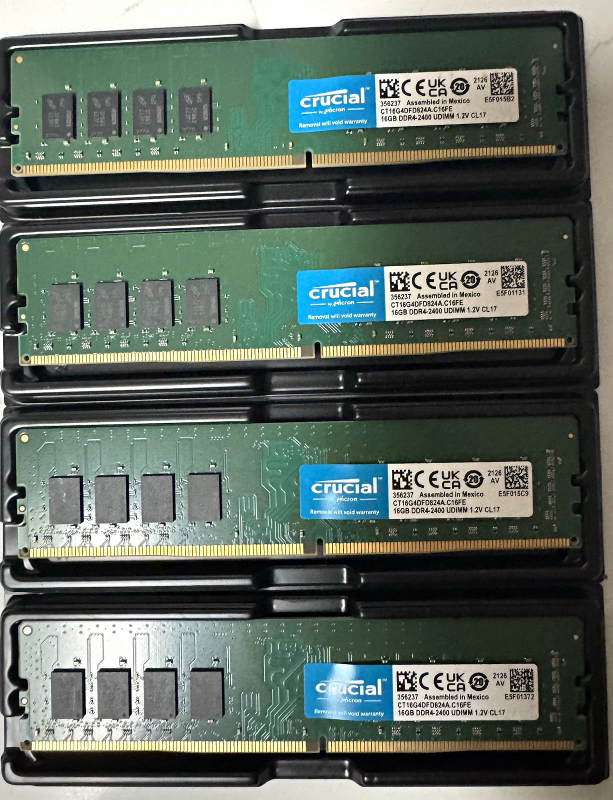 Crucial 64GB (4x16GB) DDR4-2400 PC4-19200 UDIMM 288-Pin CT16G4DFD824A