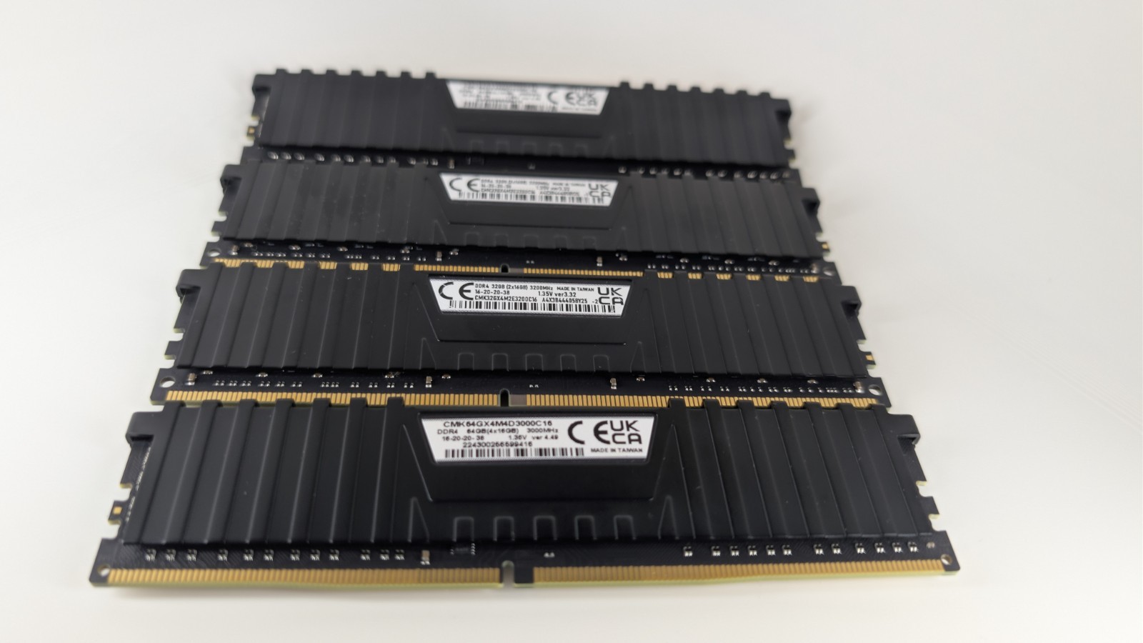 Corsair Vengeance LPX 64GB (4x16GB) DDR4-3000 CL16 Desktop RAM Kit