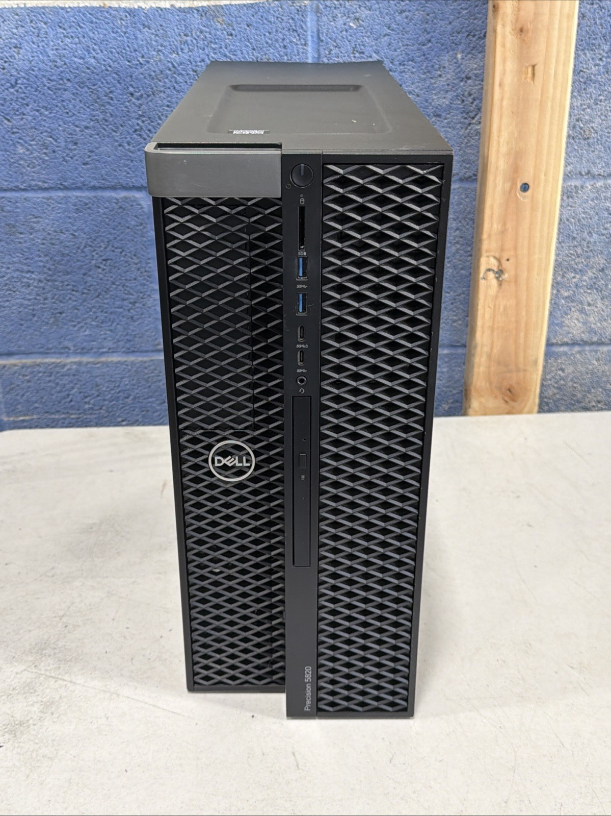 Dell Precision 5820 Computer WorkStation PC - Intel Xeon W-2123 - 16GB Ram - DVD