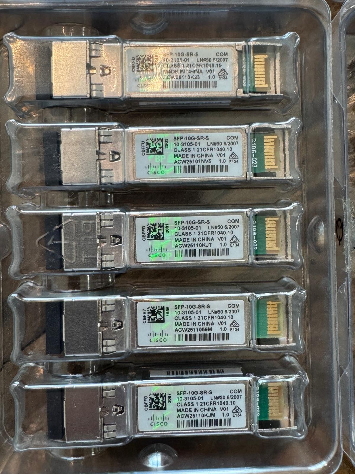 Cisco SFP-10G-SR-S 10GBASE-SR SFP+ Transceiver Module Cisco SFP-10G-SR-S 10GBASE-SR SFP+ Transceiver Module