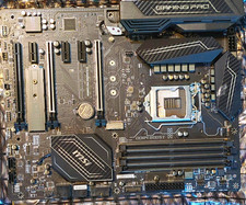 MSI Z270 GAMING PRO CARBON ATX LGA1151 DDR4 M.2 PCIe USB 3.1 Gaming picture