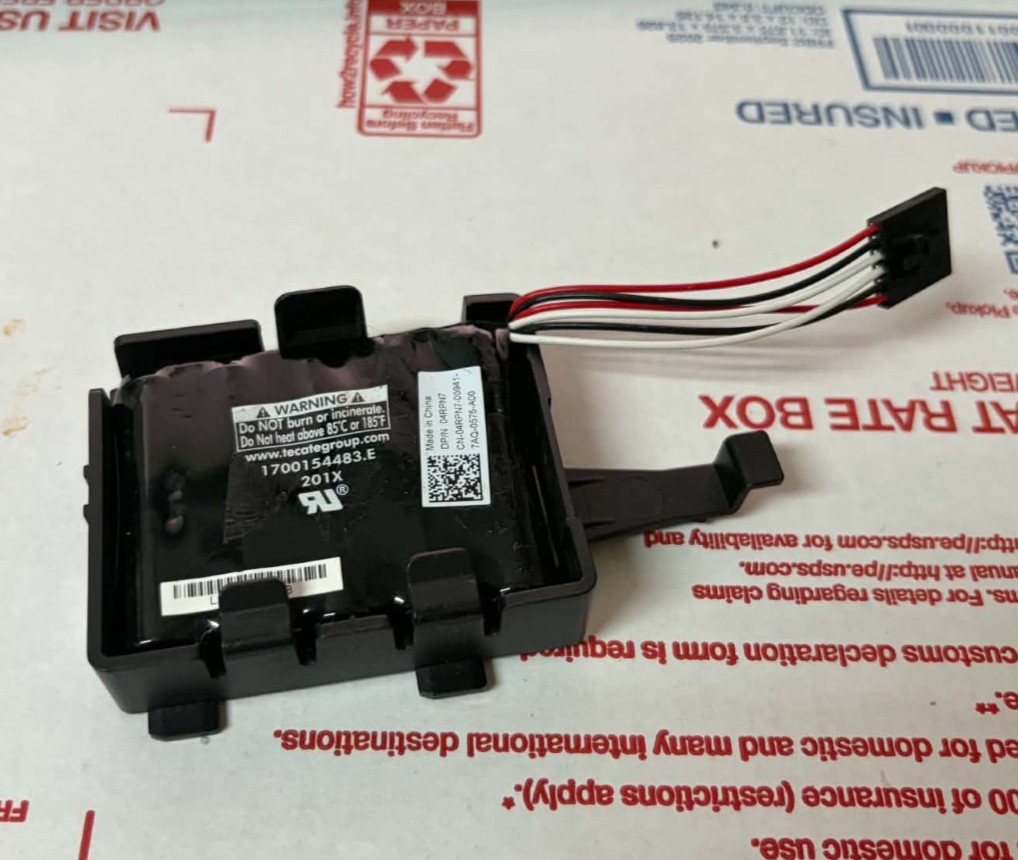 Dell Precision T7810 T7820 SAS 9361-8i Mega Raid Plastic Battery Holder 7KY4W Dell Precision T7810 T7820 SAS 9361-8i Mega Raid Plastic Battery Holder 7KY4W