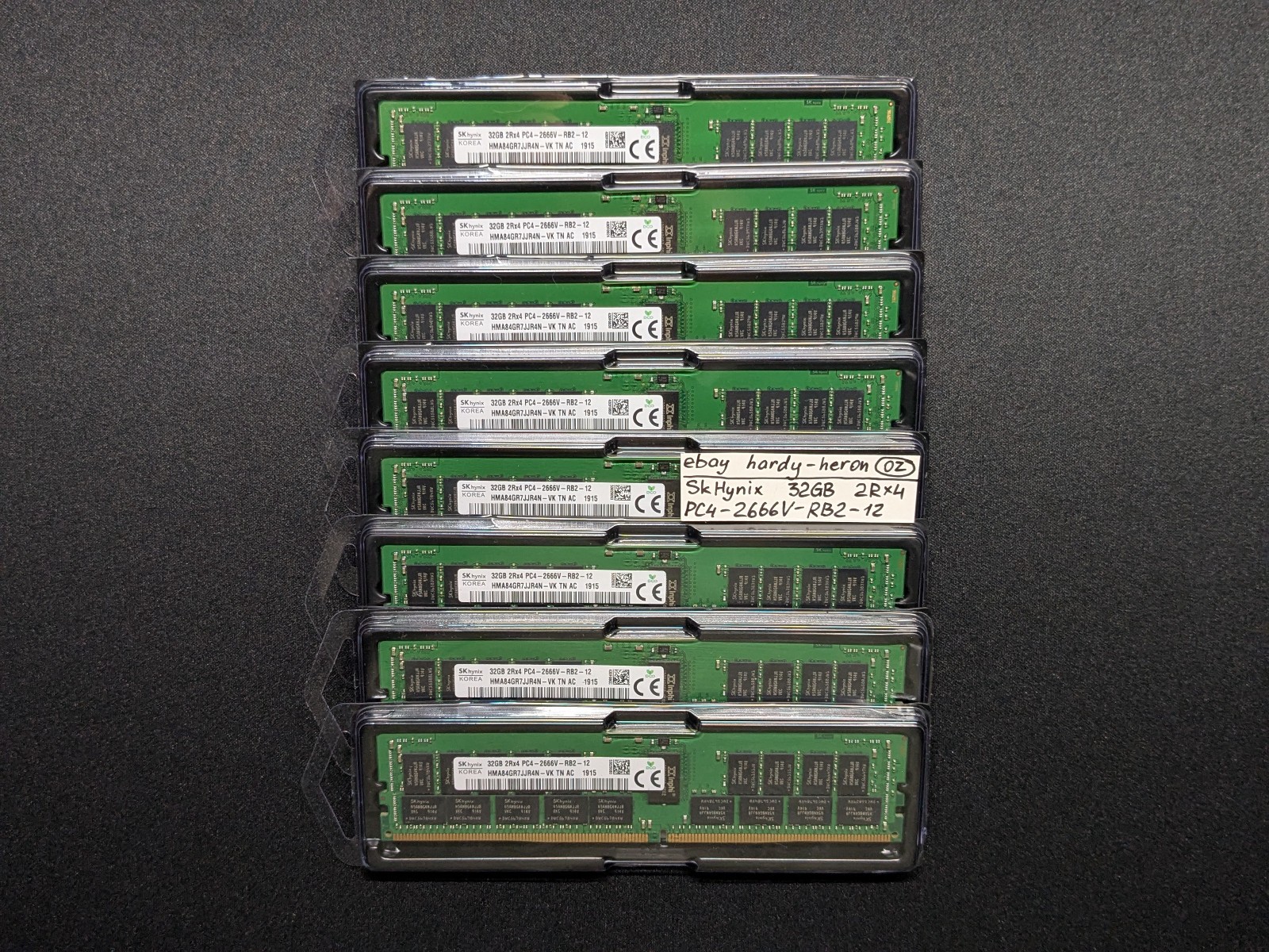 SK Hynix 256GB 8x 32GB 2Rx4 DDR4 2666MHz PC4-21300 ECC REG RDIMM HMA84GR7JJR4N