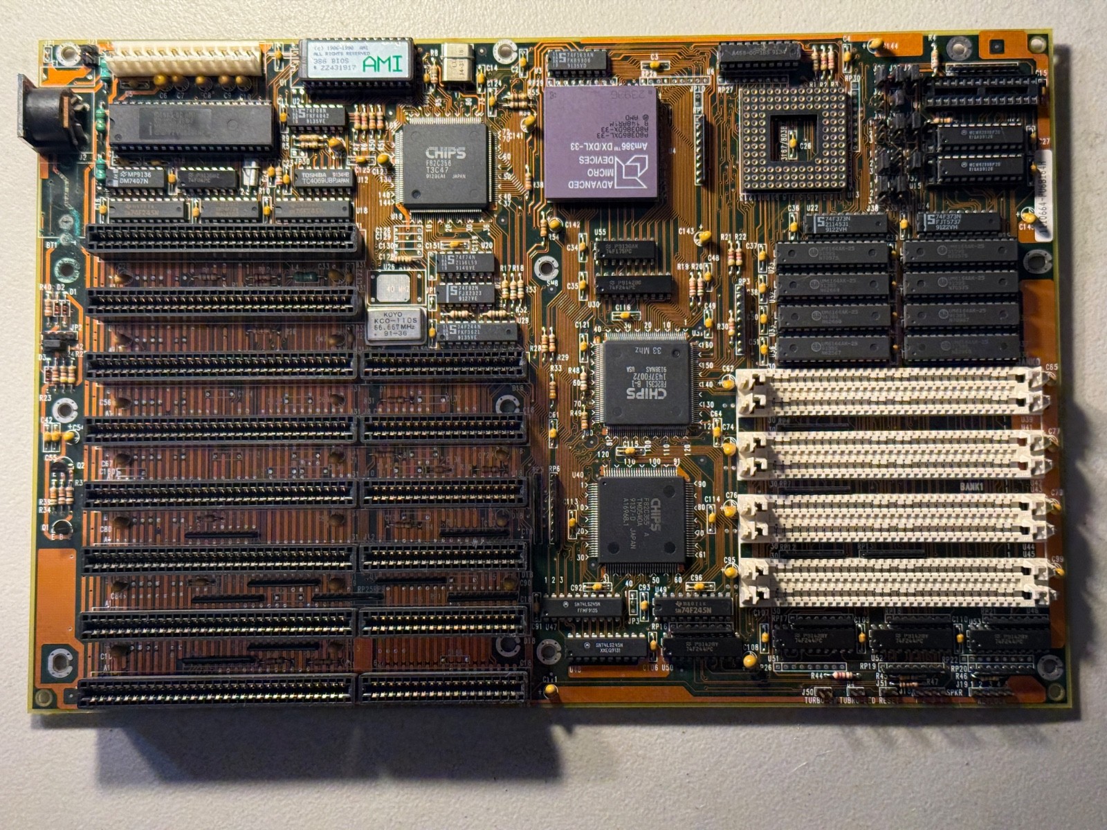 Vintage AMD Am386 DX/DXL-33 Motherboard - Works Vintage AMD Am386 DX/DXL-33 Motherboard - Works