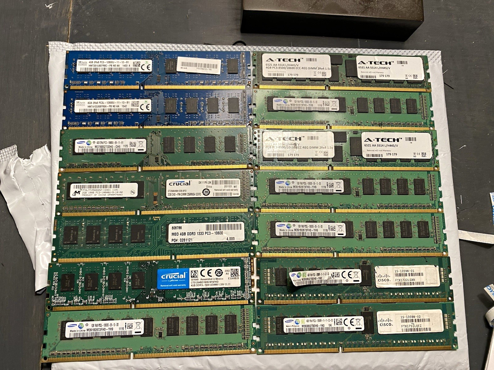 DDR3 desktop/laptop/server ram lot 1gb-8gb all together DDR3 desktop/laptop/server ram lot 1gb-8gb all together