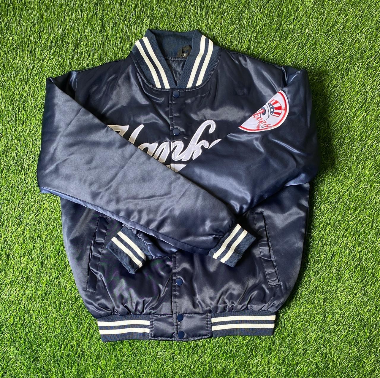 NY Yankees 90s Vintage Athletic Jacket Blue Satin Bomber Style Varsity Jacket NY Yankees 90s Vintage Athletic Jacket Blue Satin Bomber Style Varsity Jacket